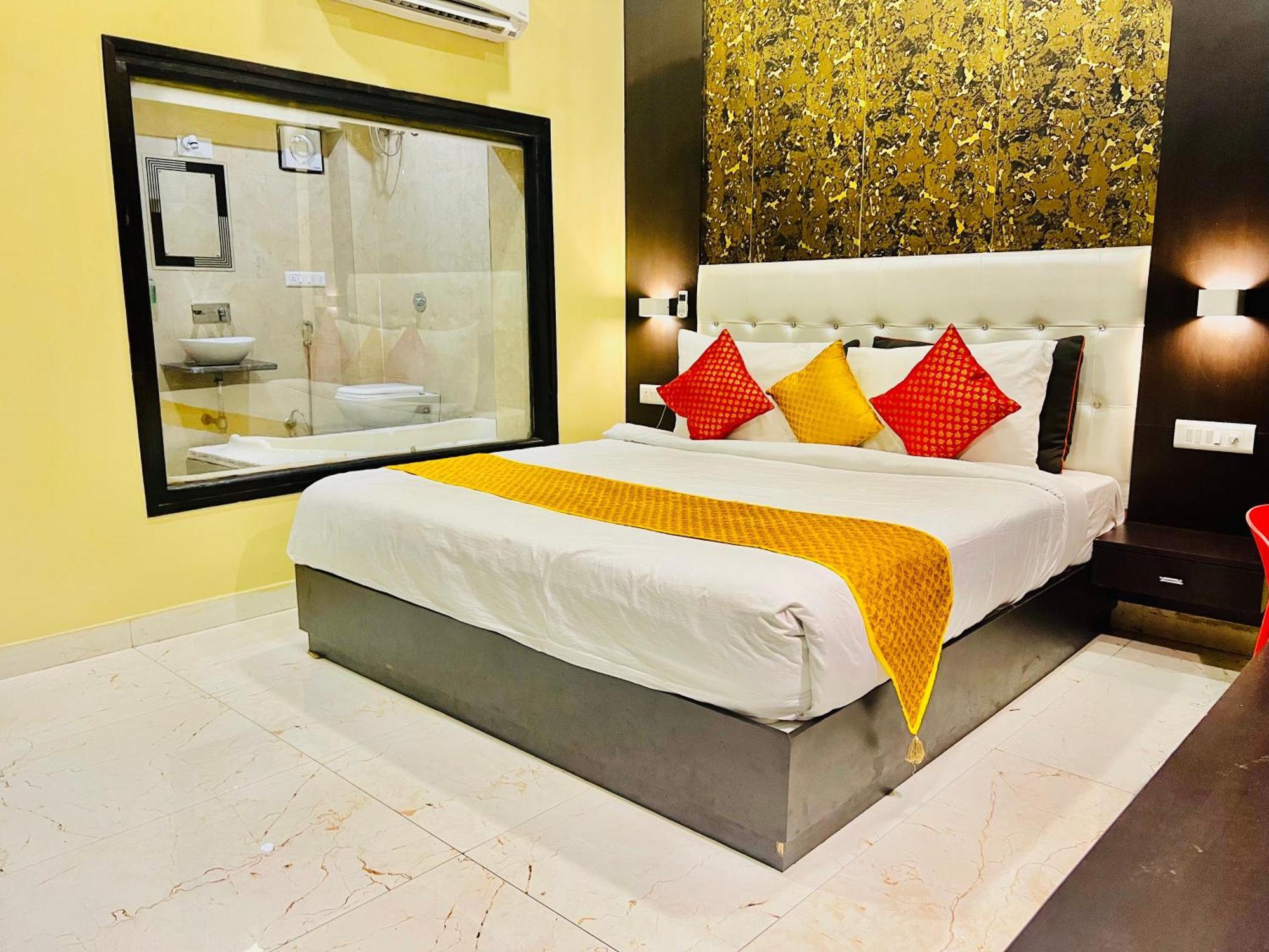 Hotel Grand Bhagwat, Udaipur Exterior foto